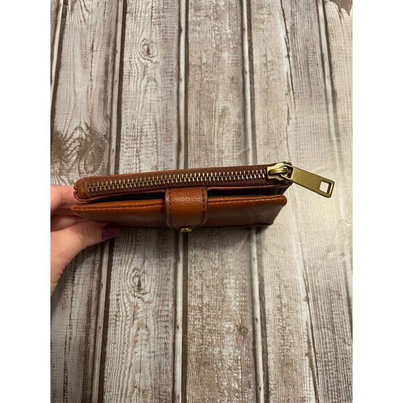 Fossil Lainie Multifunction Brown Leather Wallet - Picture 7 of 13